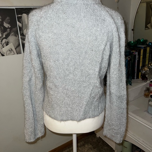 Express Silver Sweater 🤍 - Picture 4 of 4